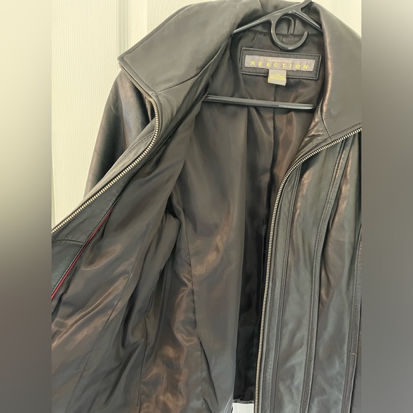 Kenneth Cole Reaction black leather jacket, excellent condition - Picture 3 of 5